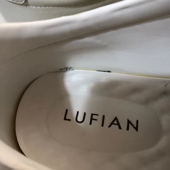 Lufian Sneaker’da Deri Soyulması Ve Hızlı İade Talebi