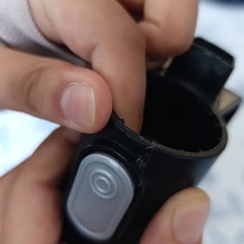 Bosch Dikey Şarjlı Süpürge Motor Ve Boru Bağlantısındaki Çatlak Garanti Kapsamına Alınmadı