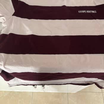 İlk Yıkamada Renk Verdiği T-Shirt İçin Ücret İadesi Talebi