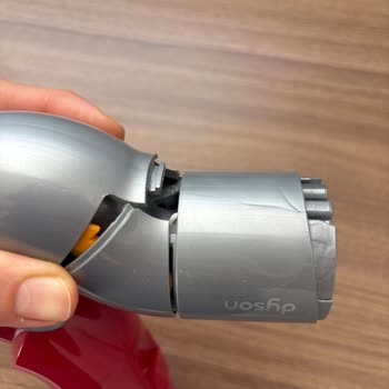 Dyson V12'de Garanti Kapsamı Dışında Kırılan Dirsek Aparatı İçin Destek Yok
