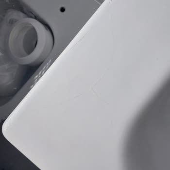 Koçtaş İzmit Mağazasından Çatlak Lavabo Taşı İçin Ücretsiz Değişim Talebi
