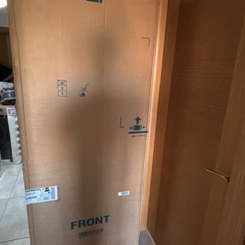 Kapalı Kutu Tesliminde Çizik Buzdolabının Ücretsiz Değişimini Talep Ediyorum