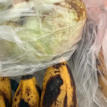 Migros Hemen'den Bozuk Meyve Sebze Ve Çözüm Bekleyen Müşteri