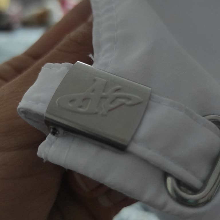 Munesso Yanıltıcı Orijinal Nike Şapka Satışı Ve İade Talebi