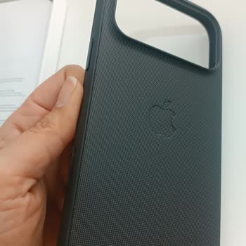 Kabarcıklı Magsafe Kılıf Ve Hatalı Kargo Nedeniyle Uzun Süreli Müşteri Hizmetleri Sorunları