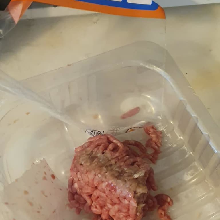 Migros Kıyma Ürünün Alt Kısmının Bozulması Ve İade Talebi