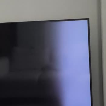 Garanti Biten LG TV'de LED Dalgalanması Ve Kapanış Parlaması Sorunu