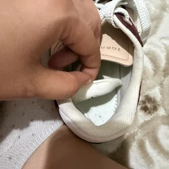 Tommy Hilfiger Ayakkabısı Kısa Sürede Deforme Oldu, Değişim Talebim Reddedildi