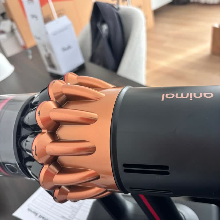 Dyson Servisinde Kargo Sonrası Ürün Hasarlı Şekilde Geri Döndü