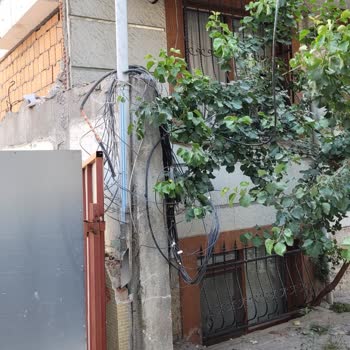 Kentsel Dönüşümde Kopan İnternet Kablosu Nedeniyle Uzun Süreli İnternetsizlik Ve İade Talebi