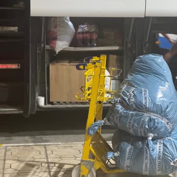 Tokat Yıldızı’nın Eski Ve Konforsuz Otobüsü Güvenlik Sorunlarıyla Müşteriyi Hayal Kırdı