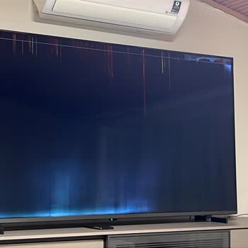 Servis Müdahalesi Sonrası 70 İnç Toshiba TV Çalışmaz Hale Geldi Ve 22 Bin Lira Ücret Talep Edildi