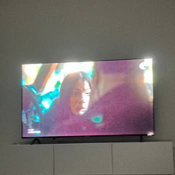A101'den Aldığım Onvo 65 İnç QLED Televizyonda Renk Kayması Ve Arka Işık Sızması