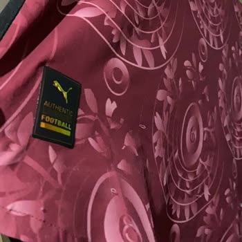 GS Store Alternatif Formada Dikişlerin Sökülmesi Ve Baskıların Çatlaması
