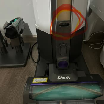 Şarjlı Dikey Süpürgede Eksik Parça Ücretsiz Tedarik Talebi