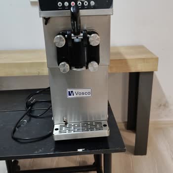 Vosco Tek Kollu Soft Dondurma Makinesinin Sürekli Arızası Ve Uzun Süreli Servis Sorunu
