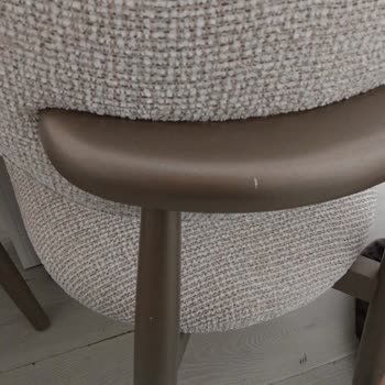 Serra Home’da Yanlış Ve Çizik Mobilyalar İçin Üç Aylık Çözüm Talebi