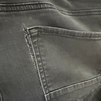 Mavi Jeans Pantolonun Hızlı Yırtılması Kalite Şikayeti