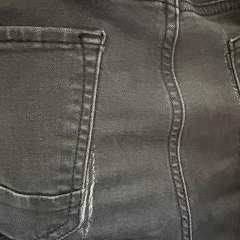 Mavi Jeans Pantolonun Hızlı Yırtılması Kalite Şikayeti