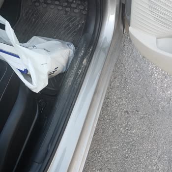 Hyundai İ20 Bakım Sonrası Araç İç Ve Dış Temizliği İhmal Edildi