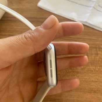 Garanti Reddine Ve Aşırı Ücret Talebine Karşı Apple Watch Hoparlör Arızası