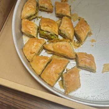 Karton Tadında Baklava Ve Şikayetimize Yanıt Bulamama
