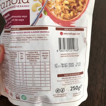 Kellogg’s Granola’da Şüpheli Kimyasal Koku Ve Topaklanma Şikayeti
