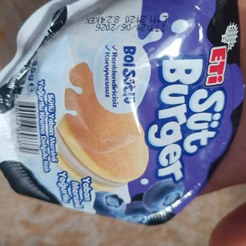 Geçmemiş Son Kullanma Tarihine Rağmen Küflü Burger Şikayeti