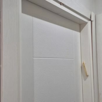 İdaş Metrocity Montaj Ekibinin Dikkatsiz Çalışması Sonucu Kapı Çerçevesi Ve Duvar Hasarı