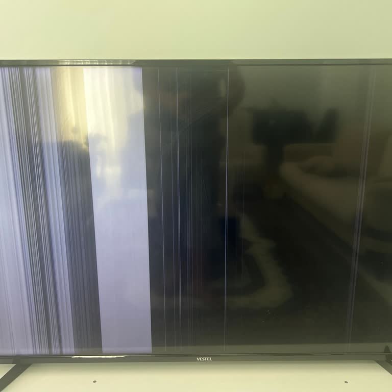 Üç Yıl Sonra Panel Arızası Ve Garanti Dışı Ücretsiz Onarım İsteği