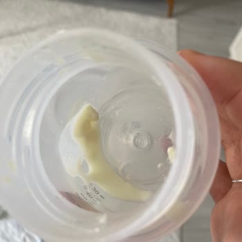 Bebelac Gold 1 Mama Parçalanıp Erimedi, Sağlık Endişesi Ve Ücret İadesi Talebi
