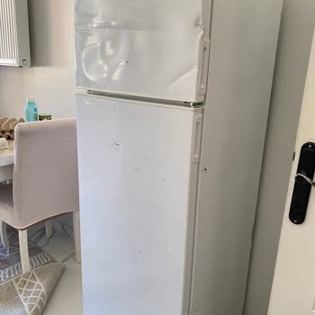 Stok Bahaneleriyle Geciken Değişim Ve Kullanılmış Geçici Buzdolabı