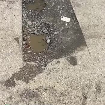 Çekmeköy Belediyesi Bozuk Yol Çalışması
