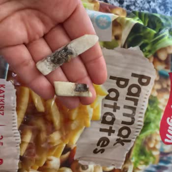 Mutfağım Dondurulmuş Parmak Patatesinde Çürük Patatesler Ve Sert Kızartma