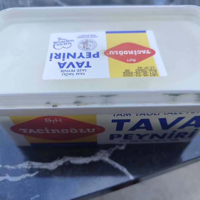 A101 Mağazasında Küflü Peynir İadesi Reddedildi Ve Çalışanın Saygısız Davranışı