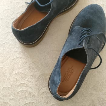 Açık Pakette Gelen Defolu Ayakkabılar Ve Yanıtsız Müşteri Hizmeti
