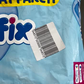 Molfix 6 Numaralı Bebek Bezinde Yapışkan Kalıntı Ve Leke Endişesi