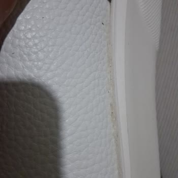 Kullanılmış Görünen Hediye Ayakkabı İçin Hızlı İade Talebi