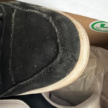 Vans Ayakkabıda Kısa Sürede Dikiş Atması Ve Değişim Talebi