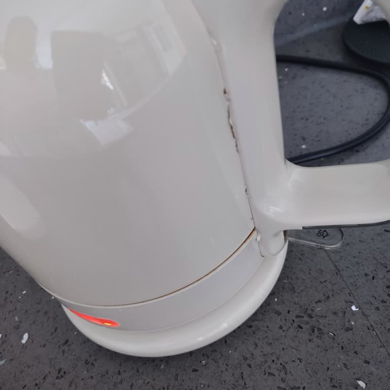 Korkmaz Çaytema Çaydanlıkta Kulp Renk Soyulması Tekrar Ediyor Servis Süresi Uzun