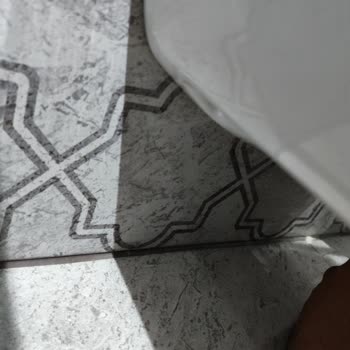 Acil Su Kaçağı Ve Tavan Hasarı İçin Hızlı Müdahale Talebi