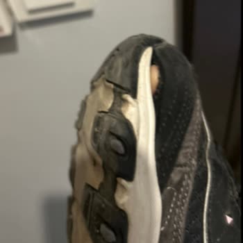Skechers Ayakkabı Kısa Sürede Delindi Ve İade Talebim