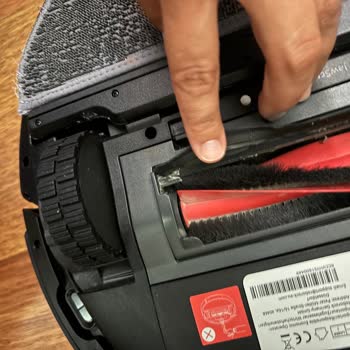 Roborock Alt Fırça Kapağı Kırıldı, Garanti Değişimi Reddedildi, Müşteri Hizmetleri Yardımsız