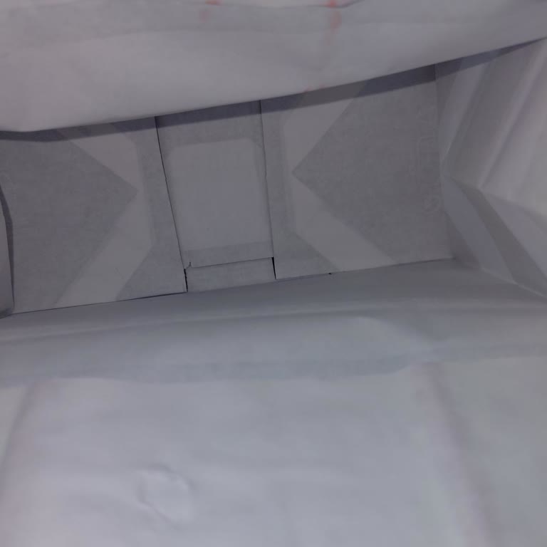 Antalya Terracity Ve Migros AVM'deki Sephora Mağazalarında Tester Ürün Talepleri Reddediliyor