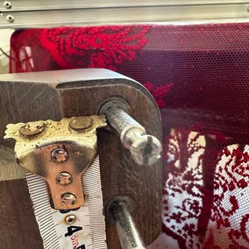 Tepe Home'da Kusurlu Masa Ve Çözülmeyen Müşteri Hizmetleri Sorunu