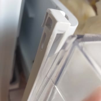 Arçelik Buzdolabı Plastik Raflarda Kırılma Ve Kapak Ezilmesi