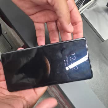 Huawei Mate X6 Ekran Kararması Ve Media Markt'tan Haksız Ücret İadesi