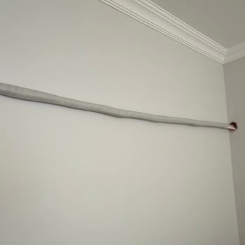 Yanlış Servis Ve Özensiz Montaj Sonucu Soğutma Sorunu Ve Duvar Hasarı