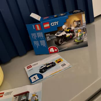 BİM'de Aldığım Lego Setinde Karakter Parçaları Eksik
