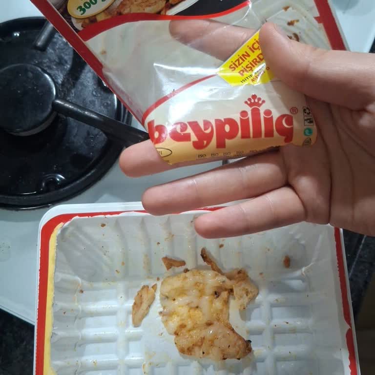 Beypiliç Dönerinde Yabancı Tavuk Parçası Ve Hijyen Sorunu